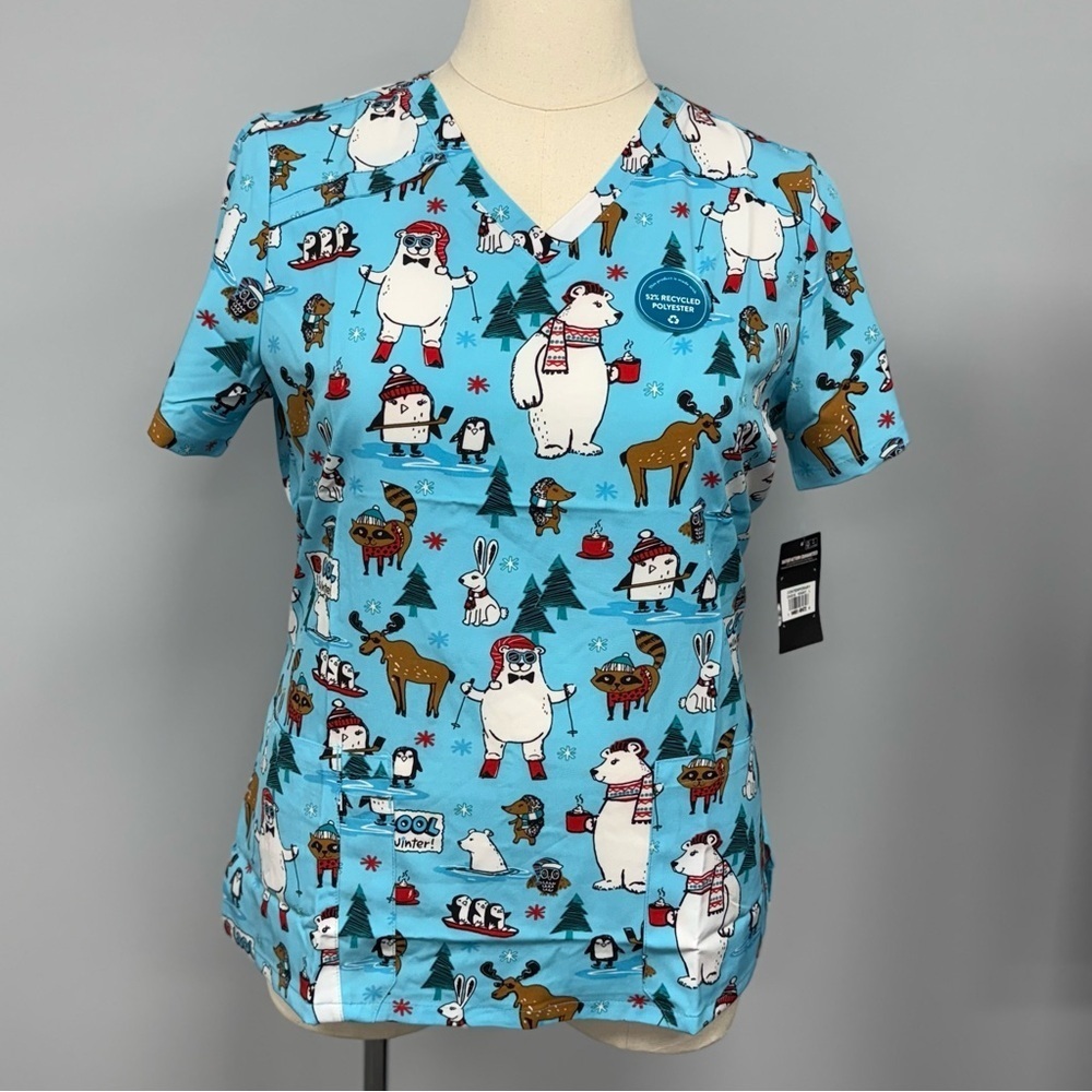 NWT Dickies Scrub Top Blue Winter Wonderland Scrubs Polar Bears Moose Penguin